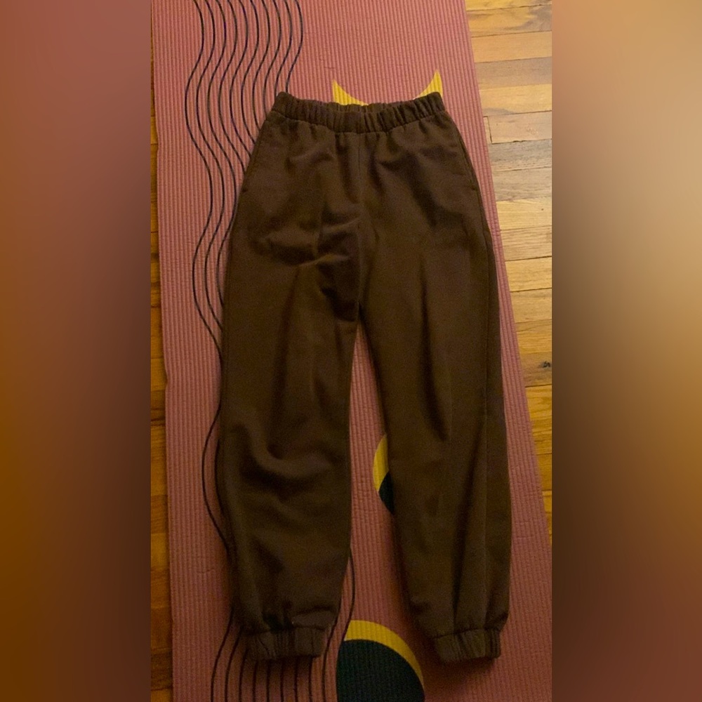 brandy melville rosa sweatpants brown